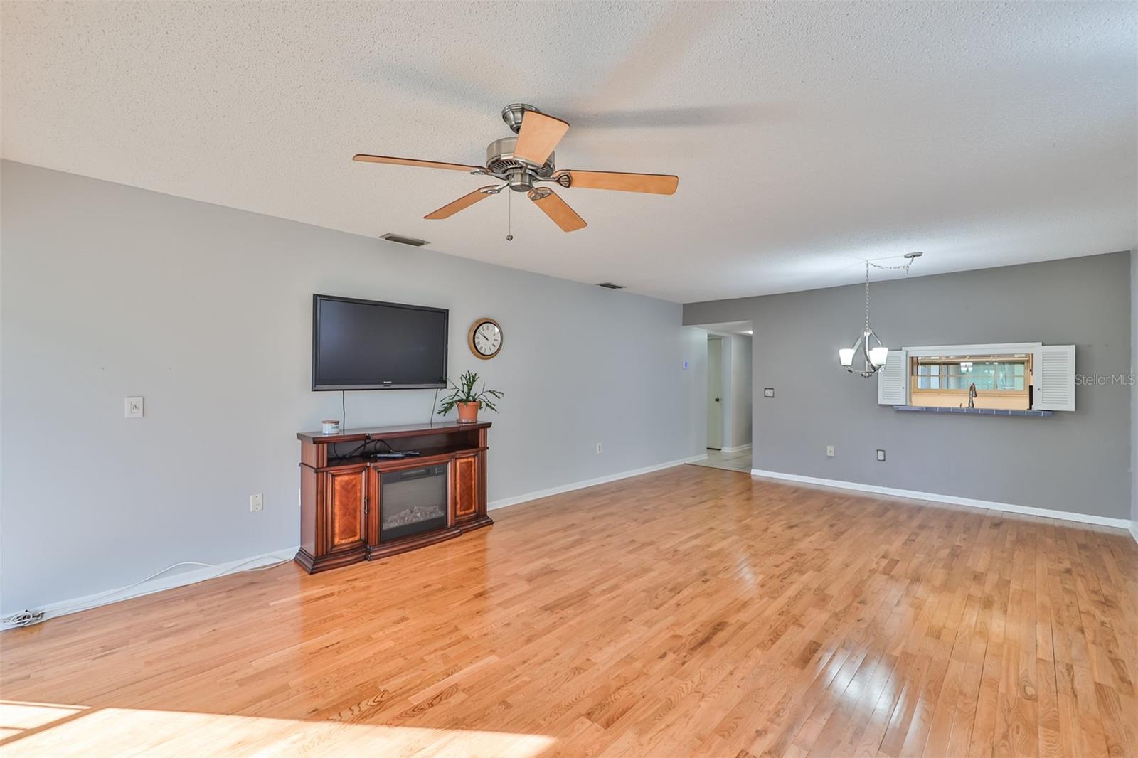 19029 US HIGHWAY 19 N #4-11