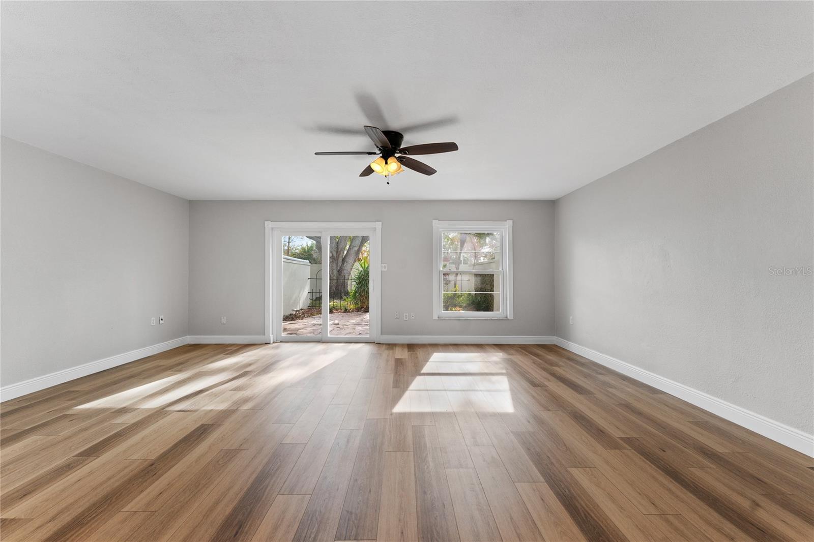 2700 BAYSHORE BLVD #588