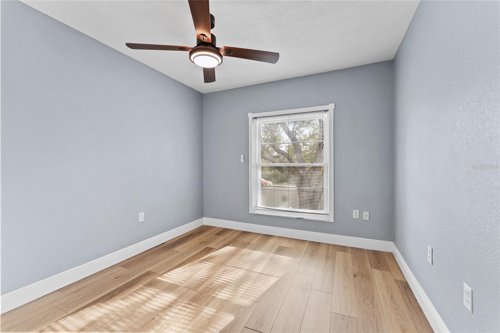 2700 BAYSHORE BLVD #588