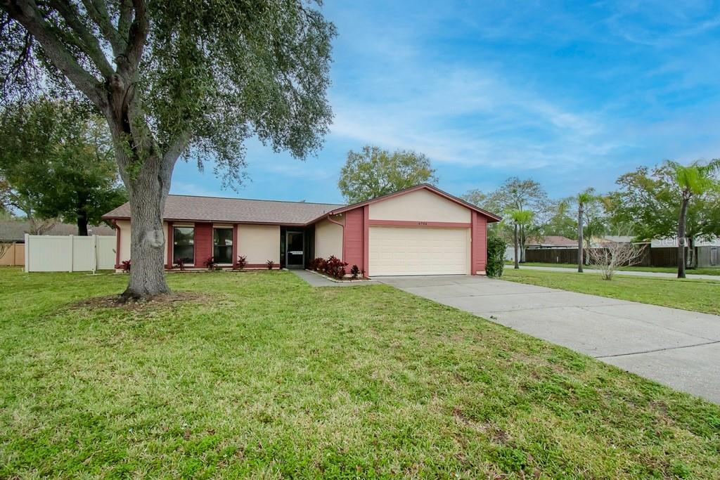 6706 PARADISE BAY WAY