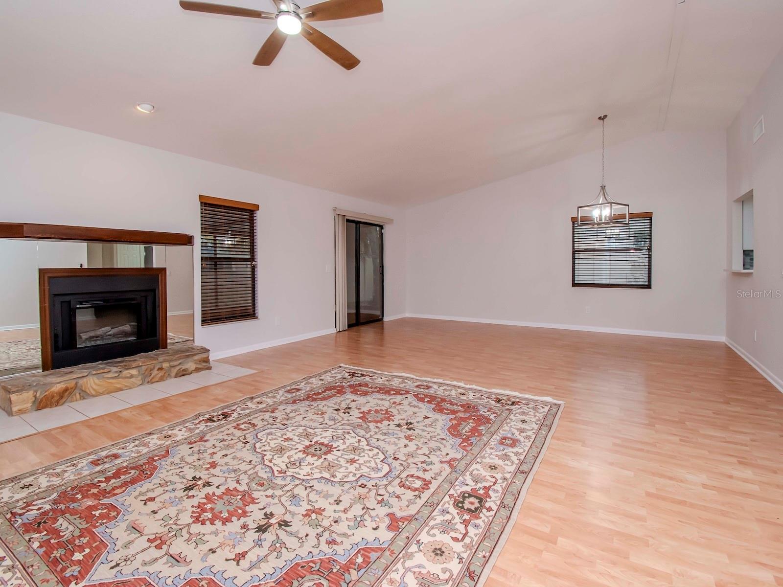 6706 PARADISE BAY WAY