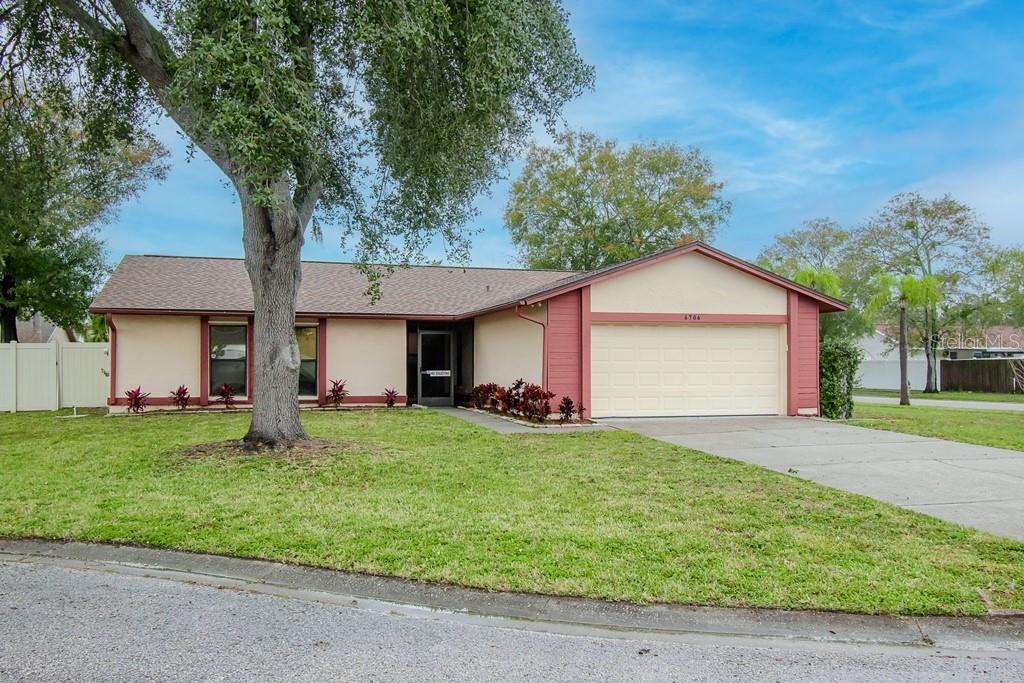 6706 PARADISE BAY WAY