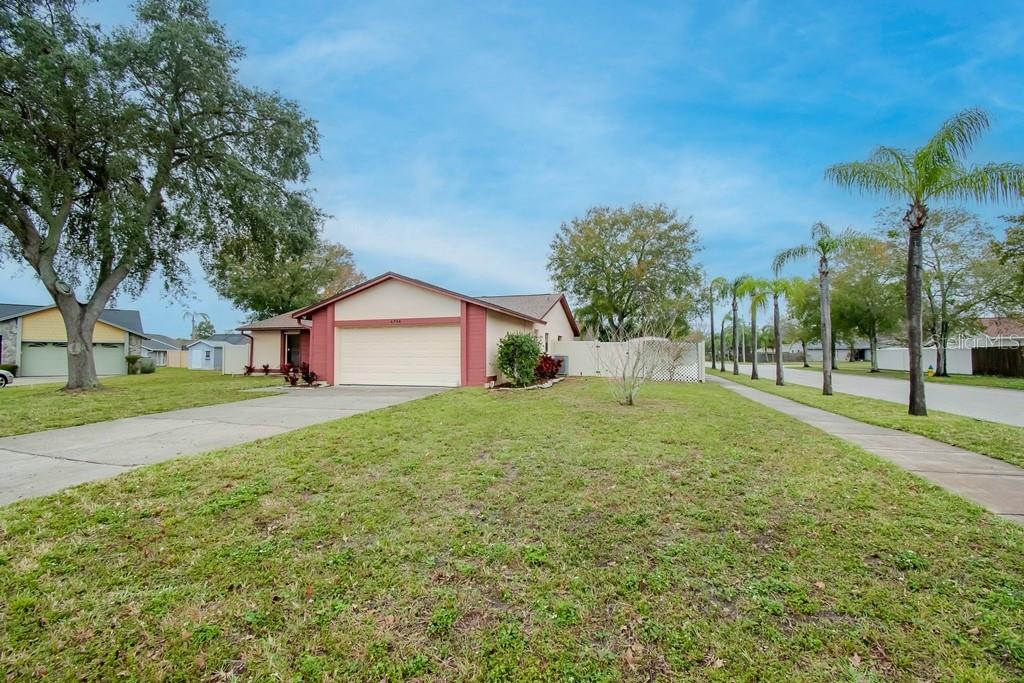 6706 PARADISE BAY WAY