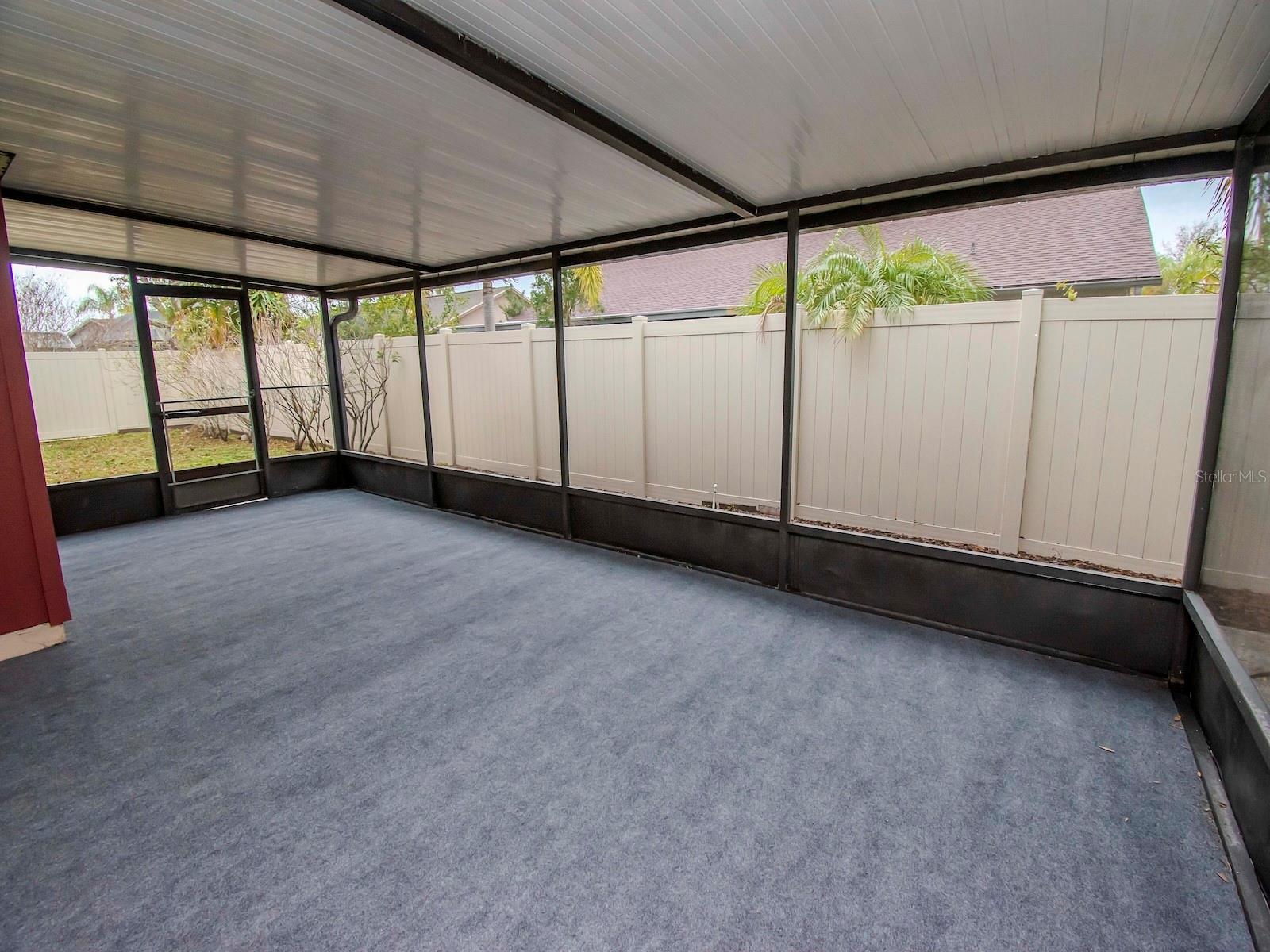 6706 PARADISE BAY WAY