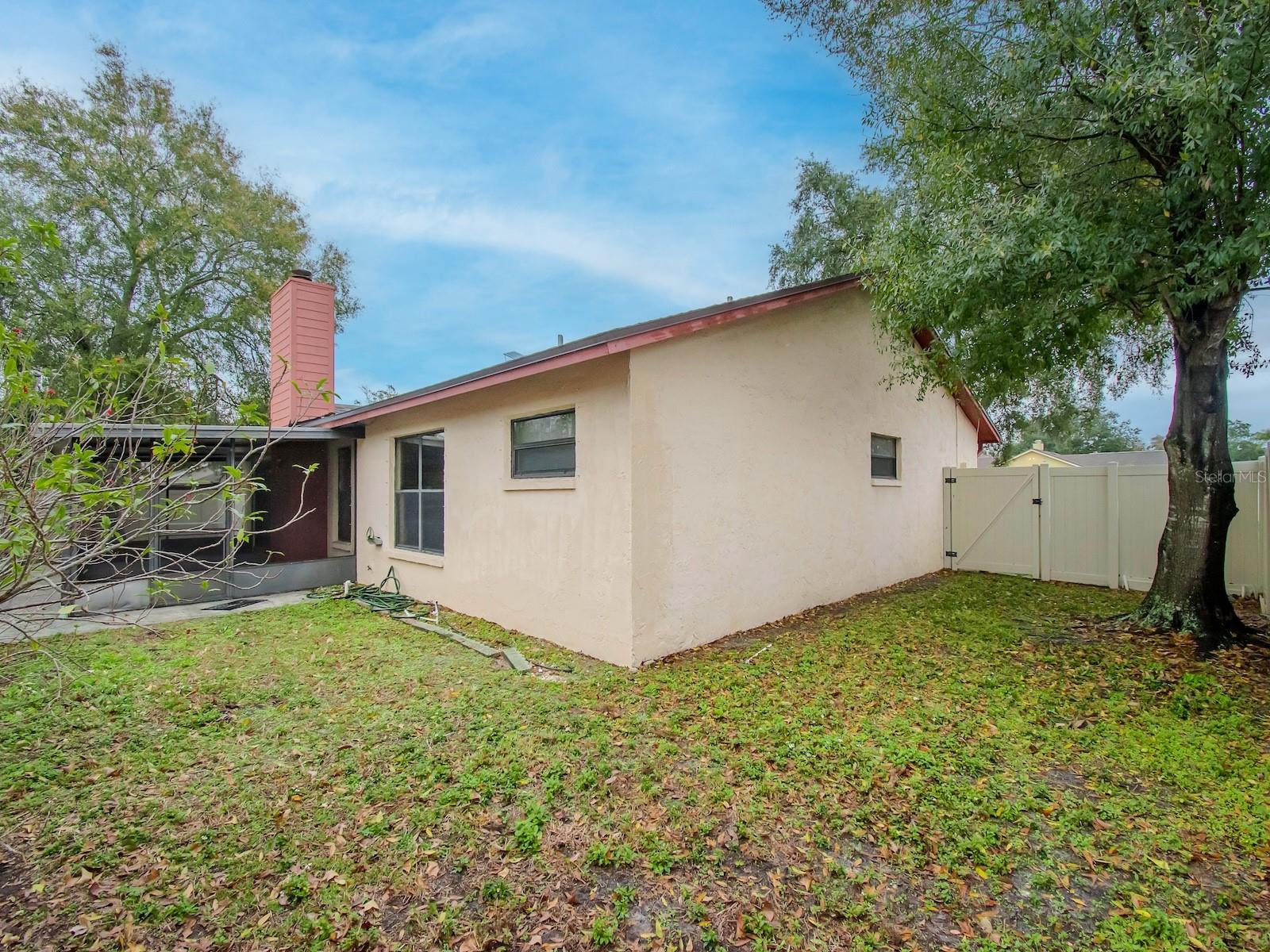 6706 PARADISE BAY WAY