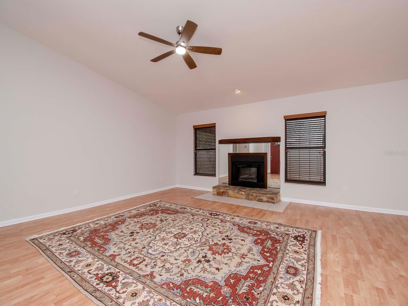 6706 PARADISE BAY WAY