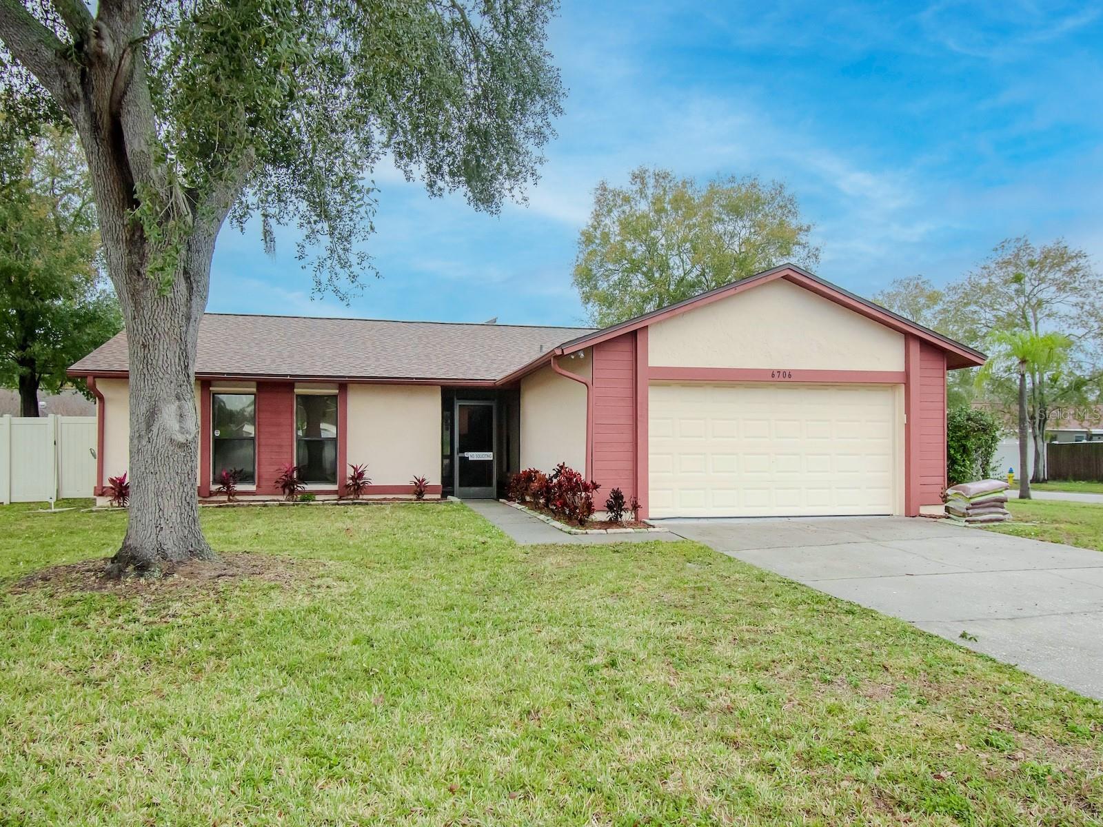 6706 PARADISE BAY WAY