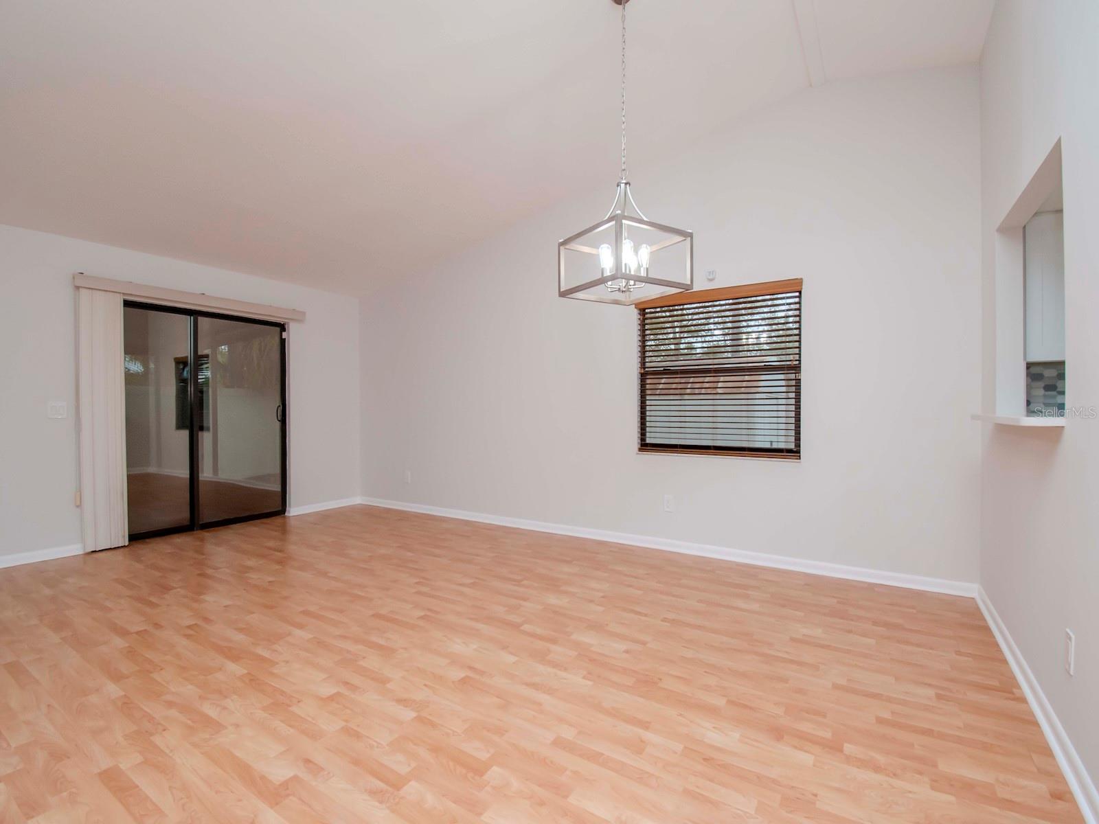 6706 PARADISE BAY WAY