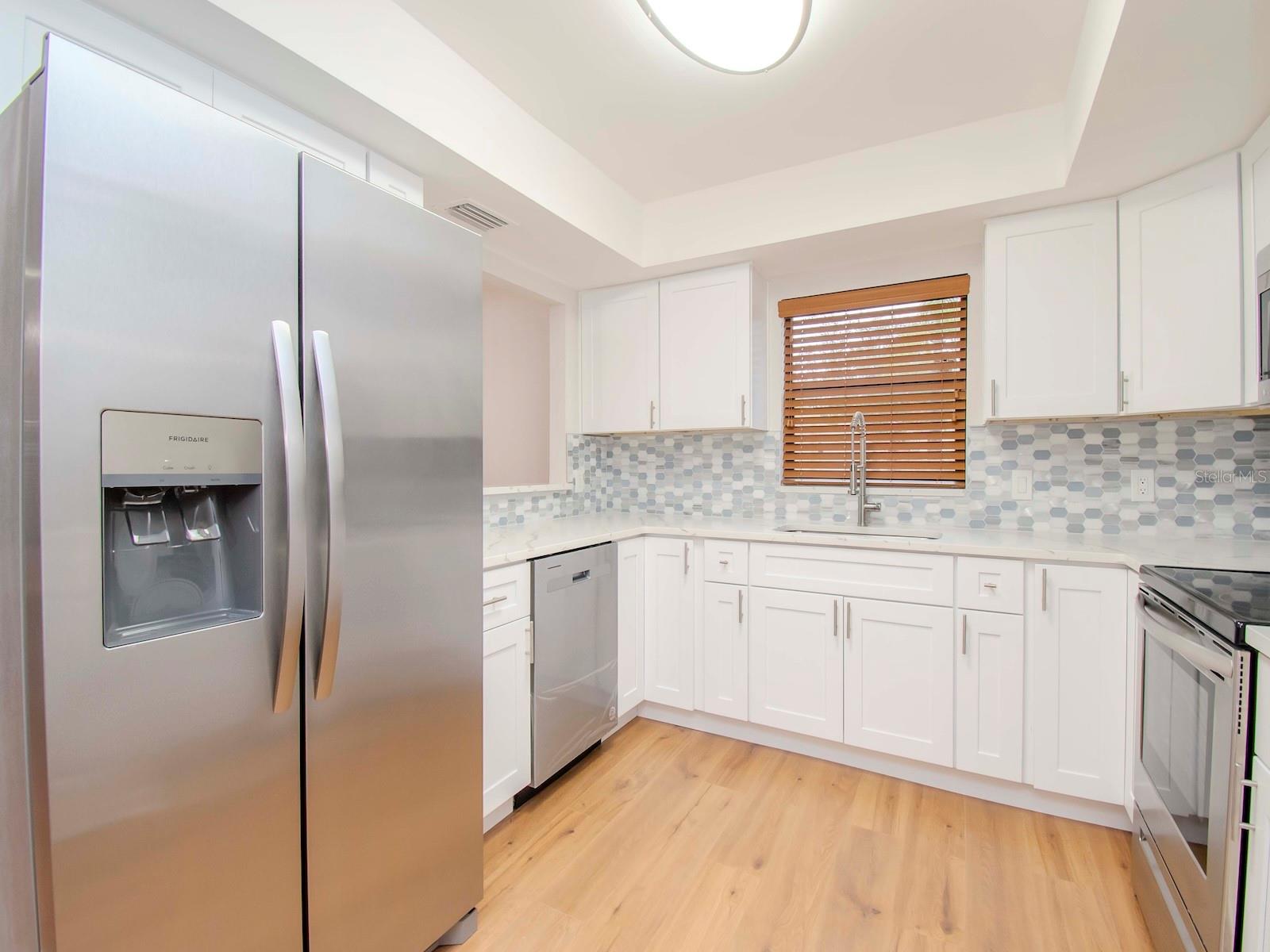 6706 PARADISE BAY WAY