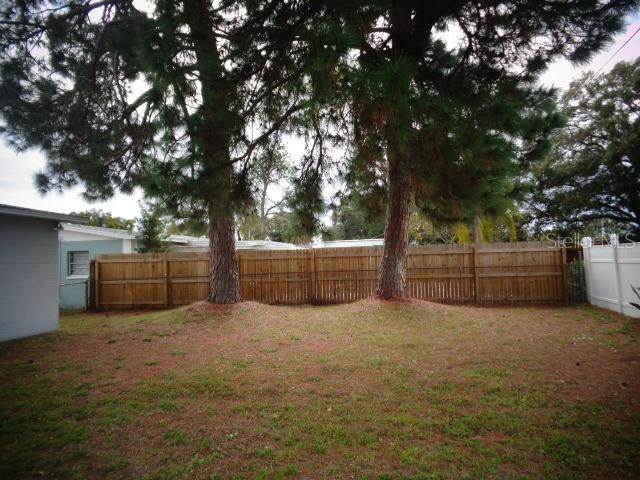 4610 N ST VINCENT ST