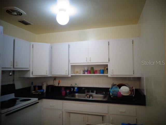 4610 N ST VINCENT ST