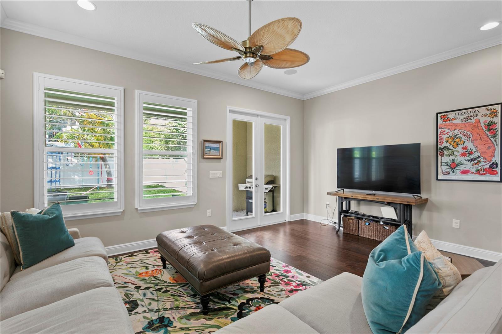 203 S AUDUBON AVE #2