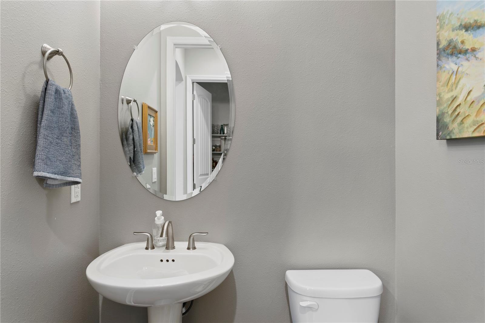 203 S AUDUBON AVE #2