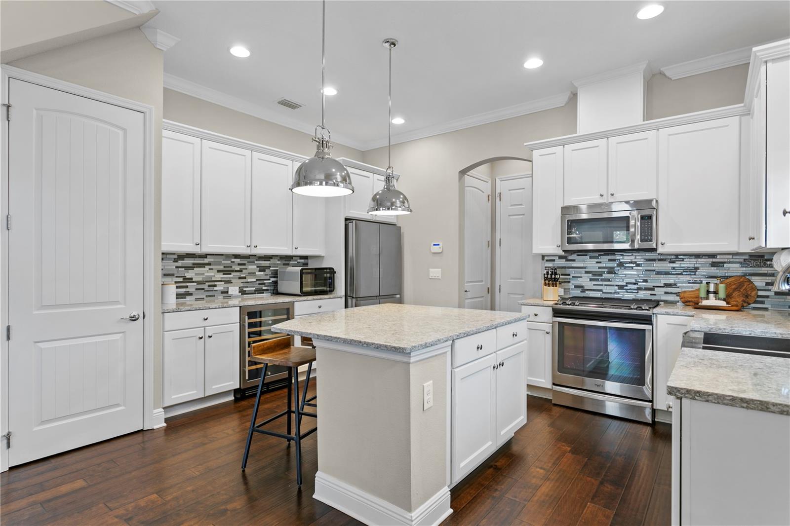 203 S AUDUBON AVE #2