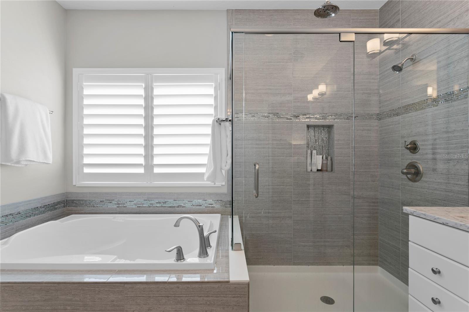 203 S AUDUBON AVE #2