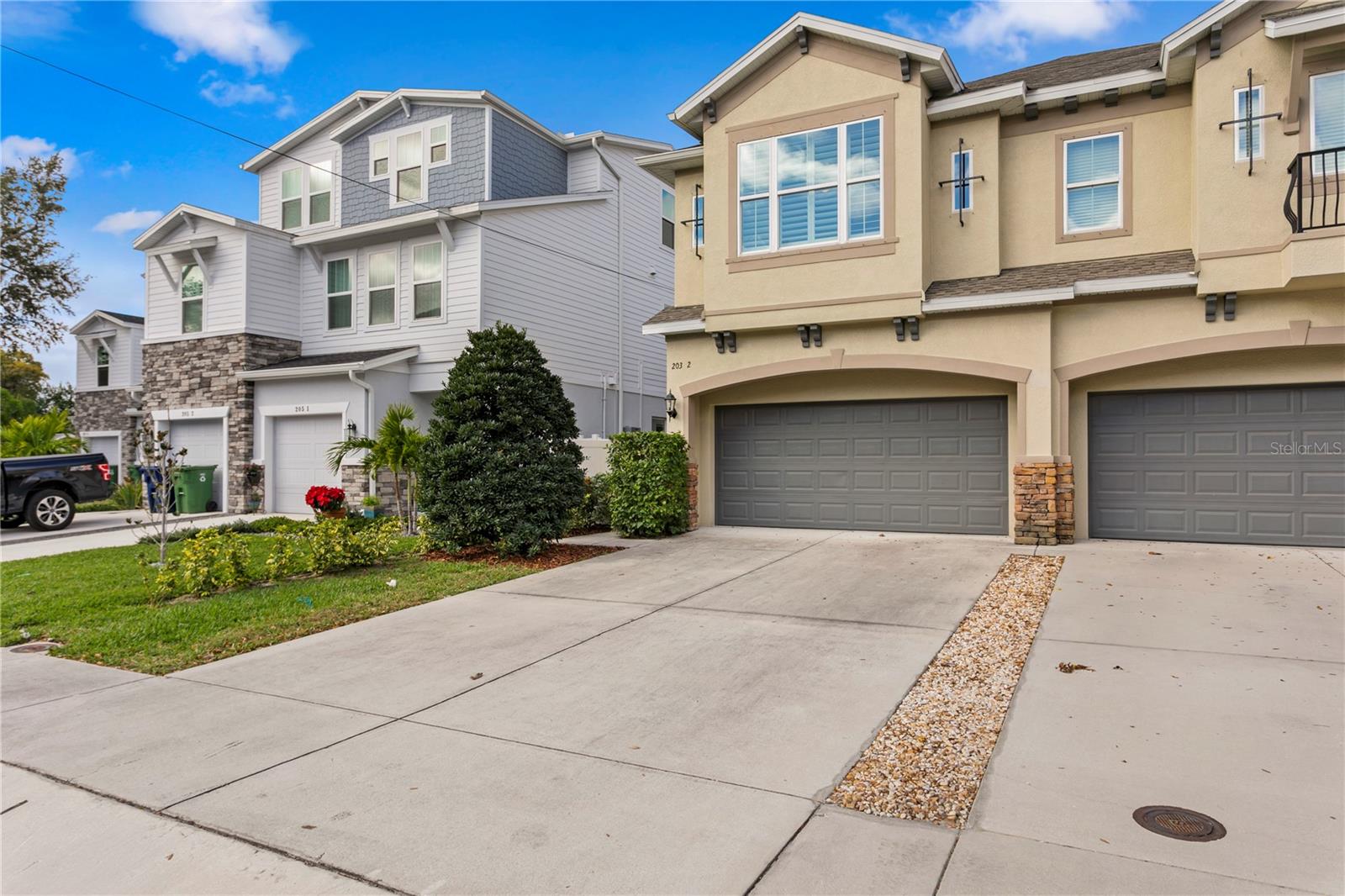 203 S AUDUBON AVE #2