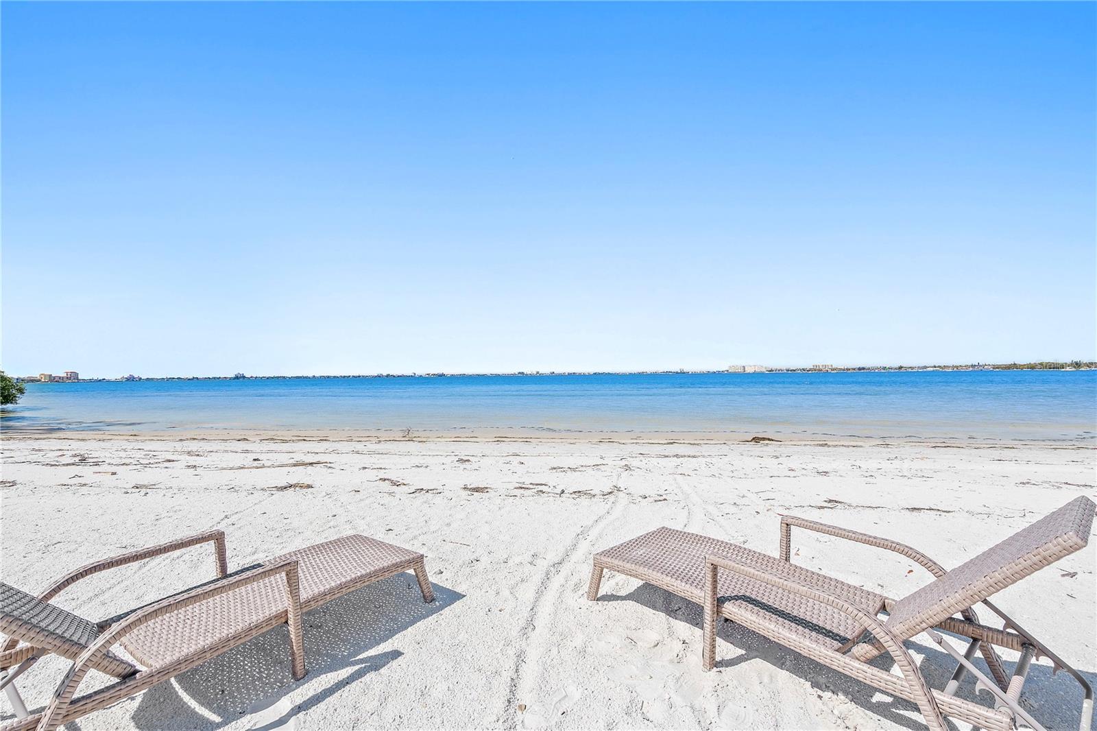 4801 OSPREY DR S #405