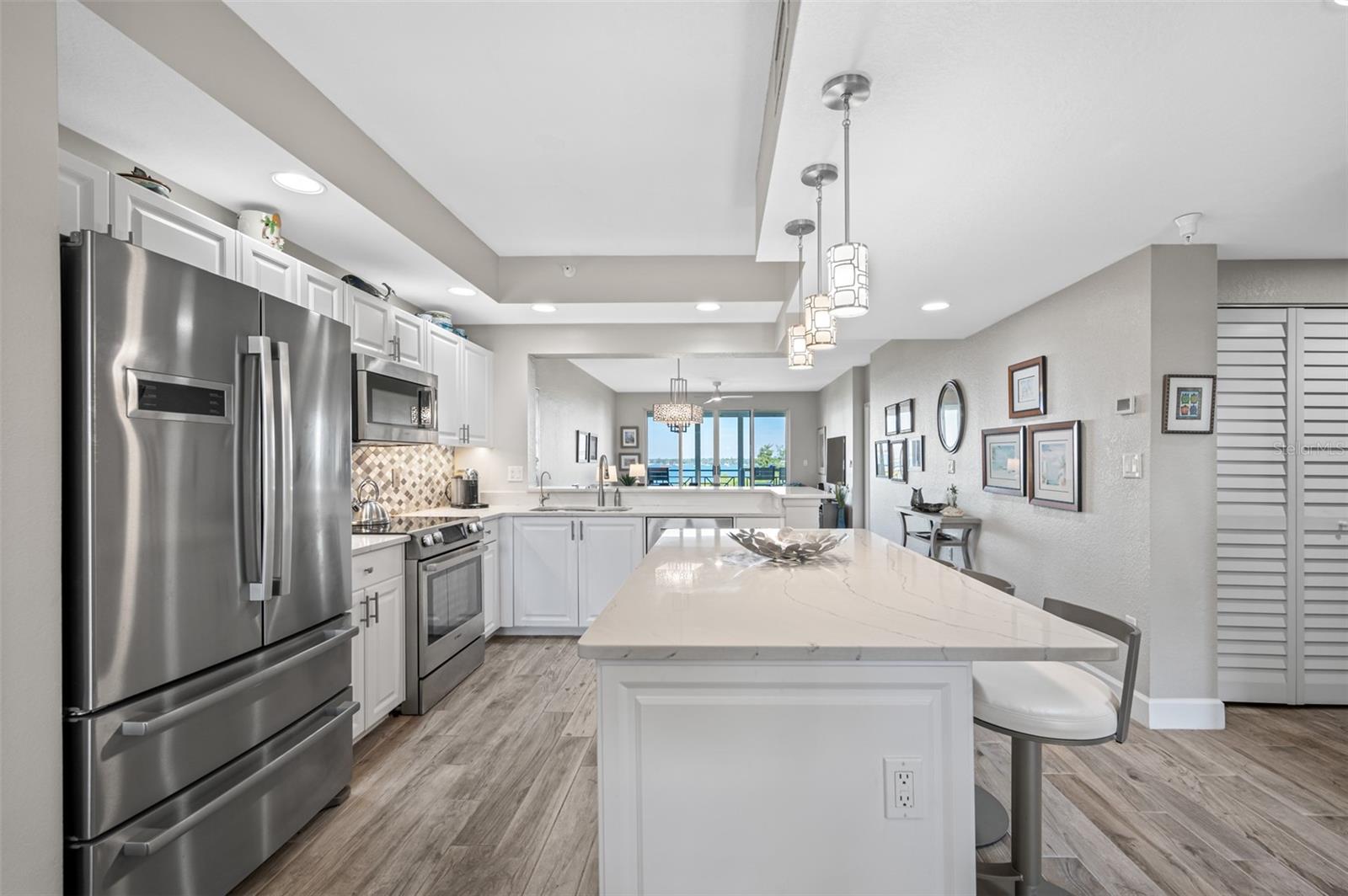 4801 OSPREY DR S #405