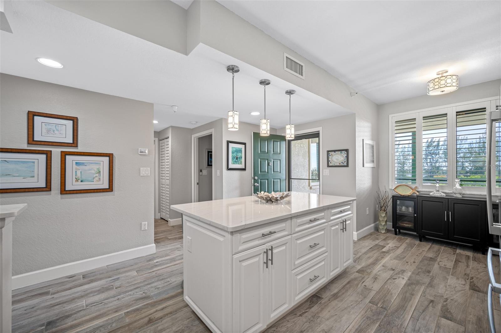 4801 OSPREY DR S #405