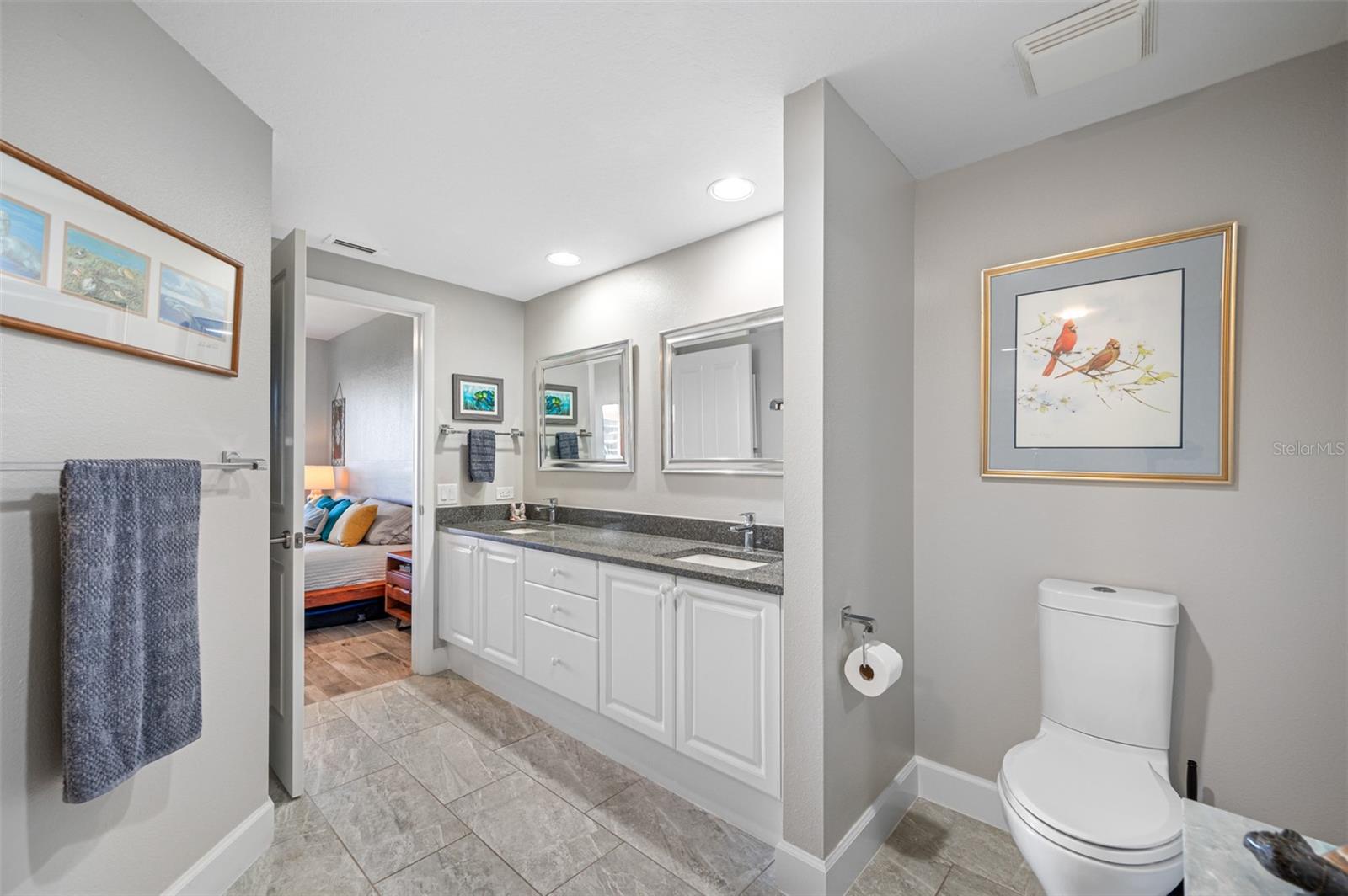 4801 OSPREY DR S #405