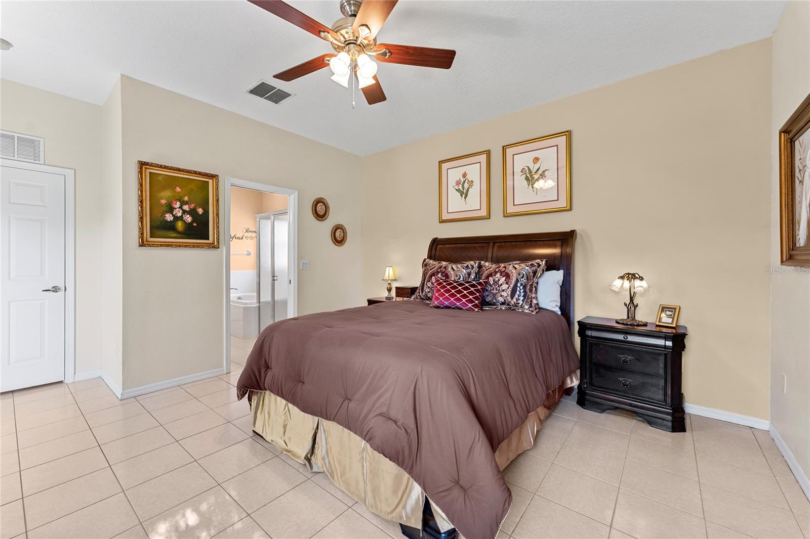 23312 KEY LARGO LOOP