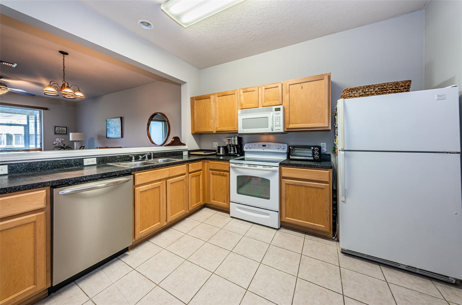 2817 CONCH HOLLOW DR