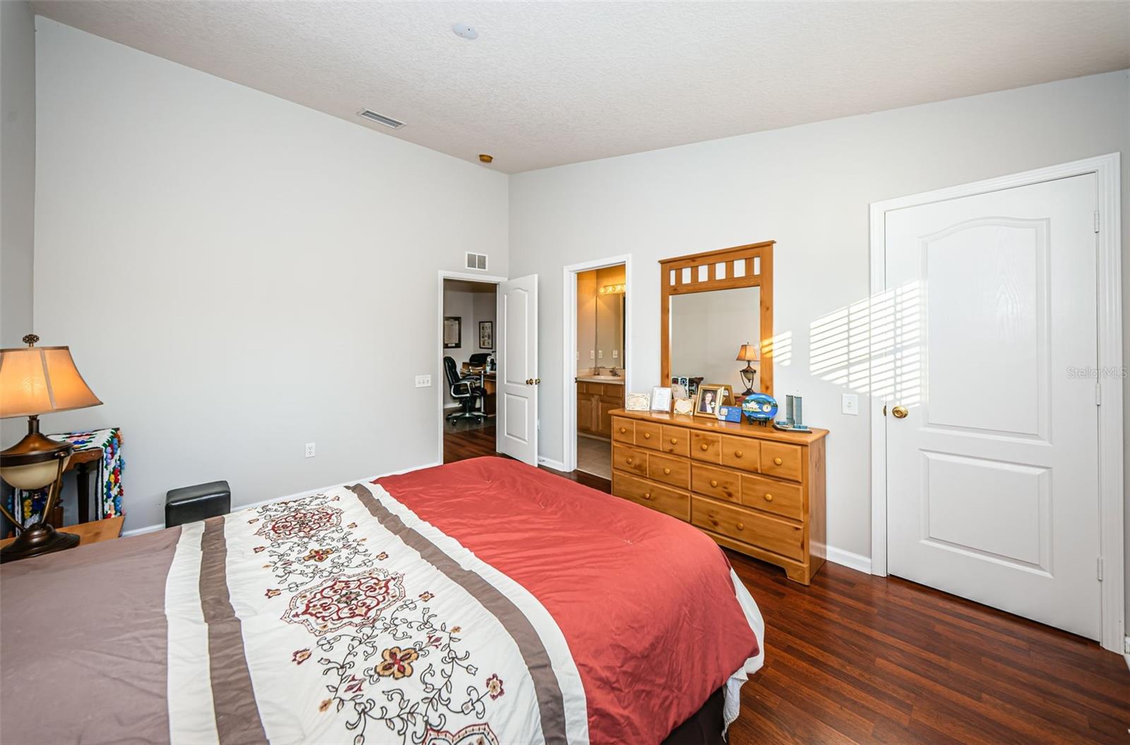 2817 CONCH HOLLOW DR