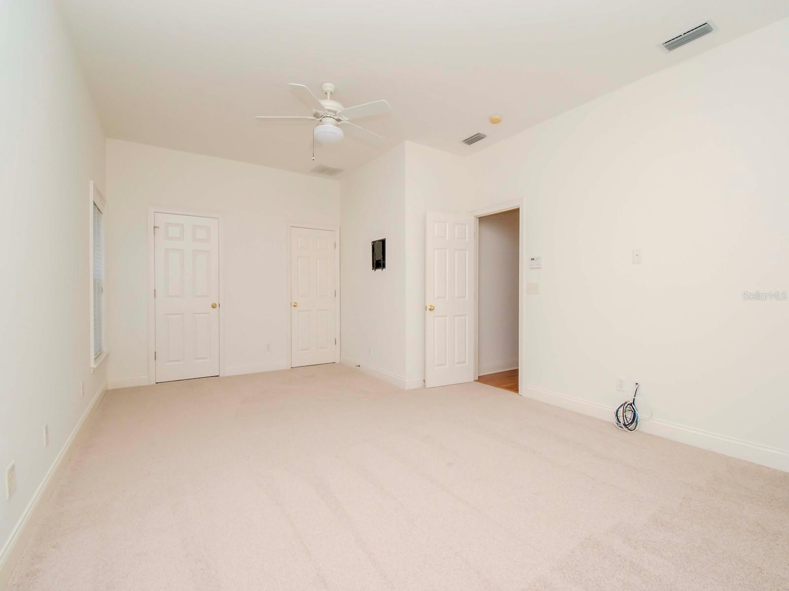 4417 W CULBREATH AVE