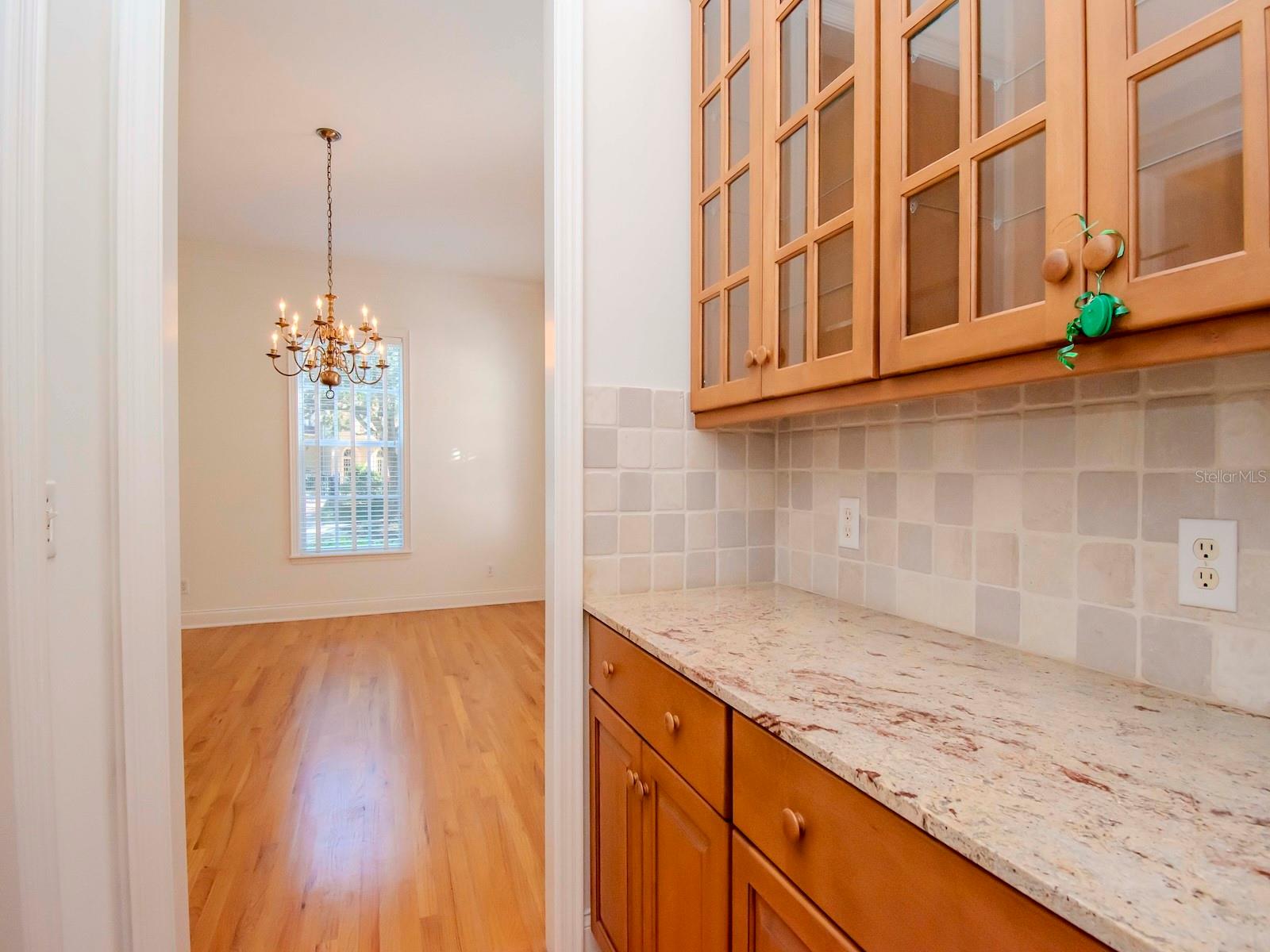 4417 W CULBREATH AVE