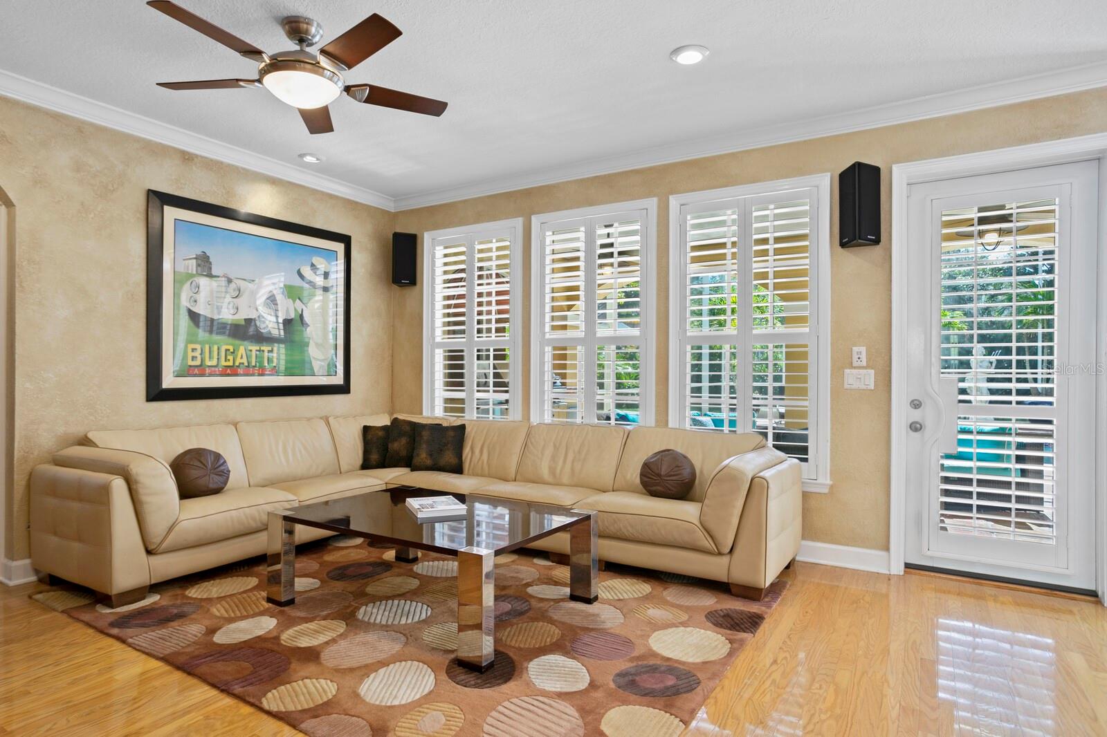 3114 W HARBOR VIEW AVE