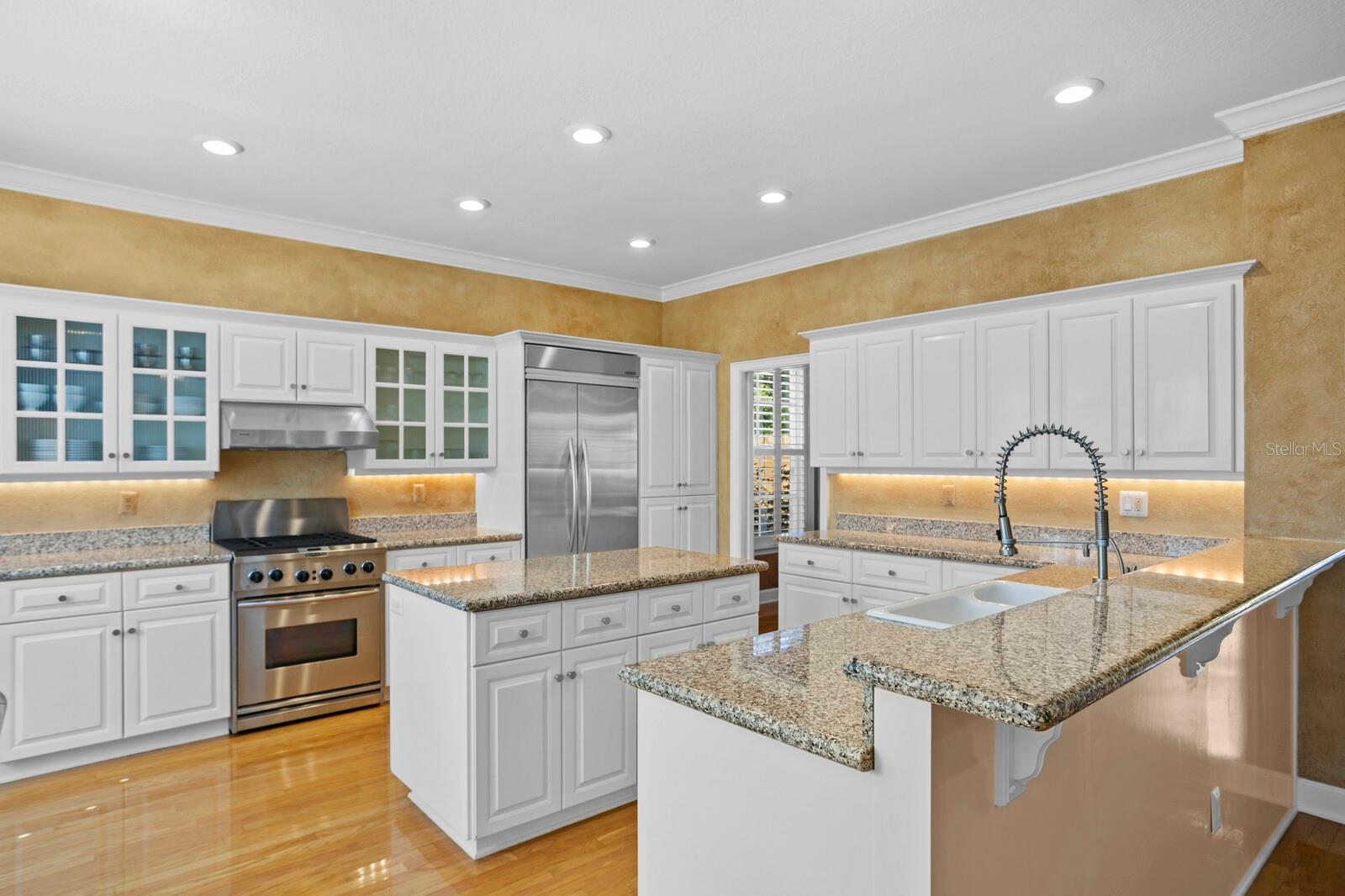 3114 W HARBOR VIEW AVE