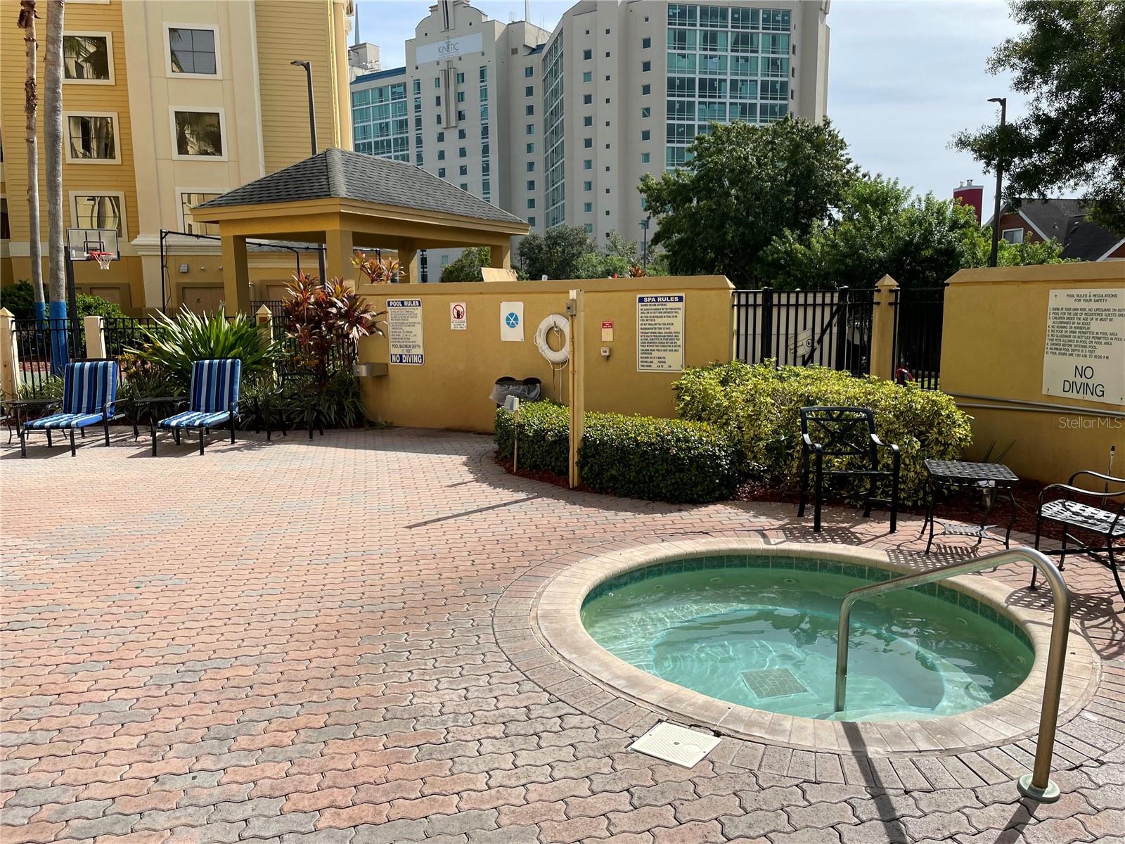 7601 CANADA AVE #508