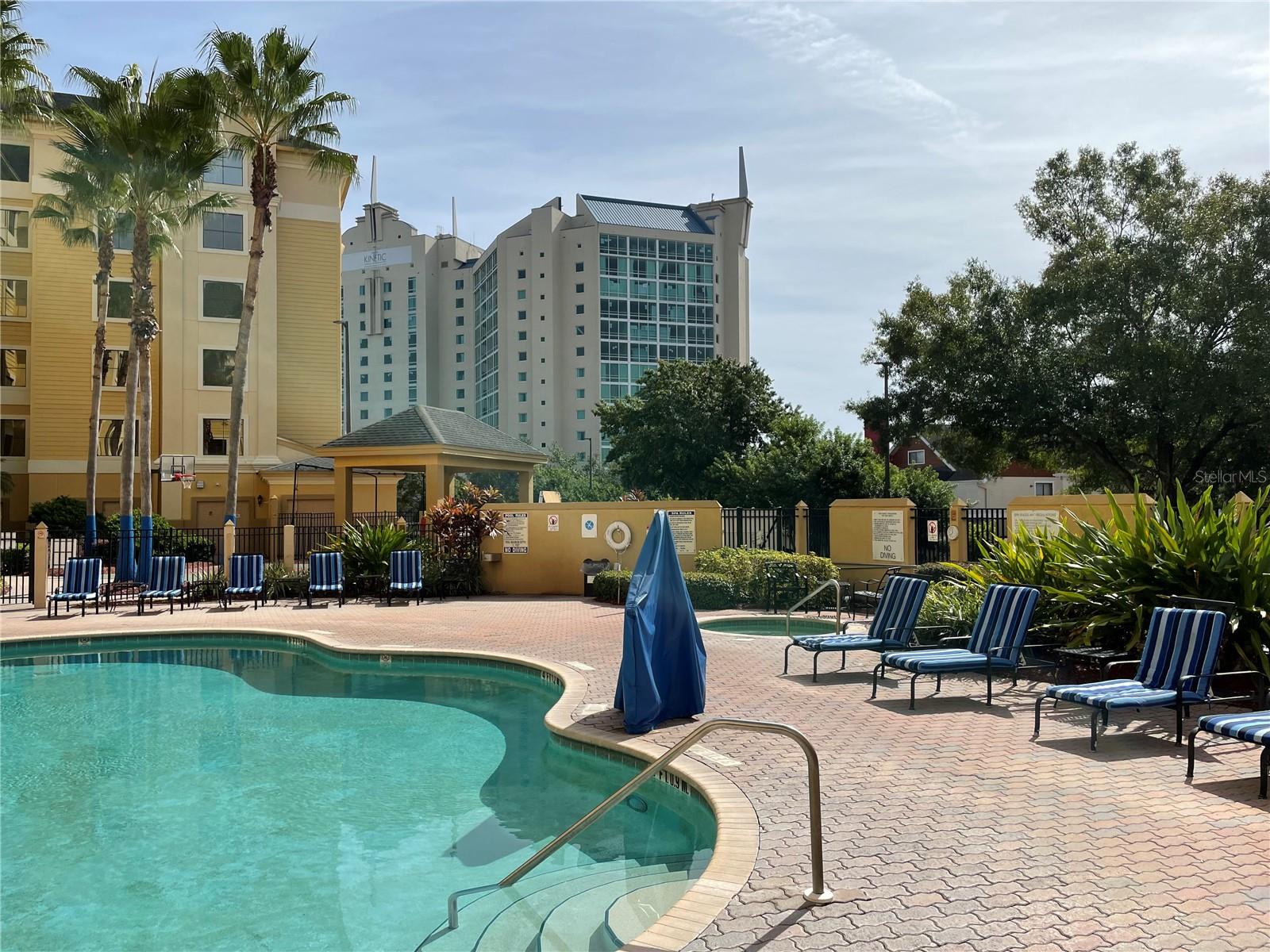 7601 CANADA AVE #508