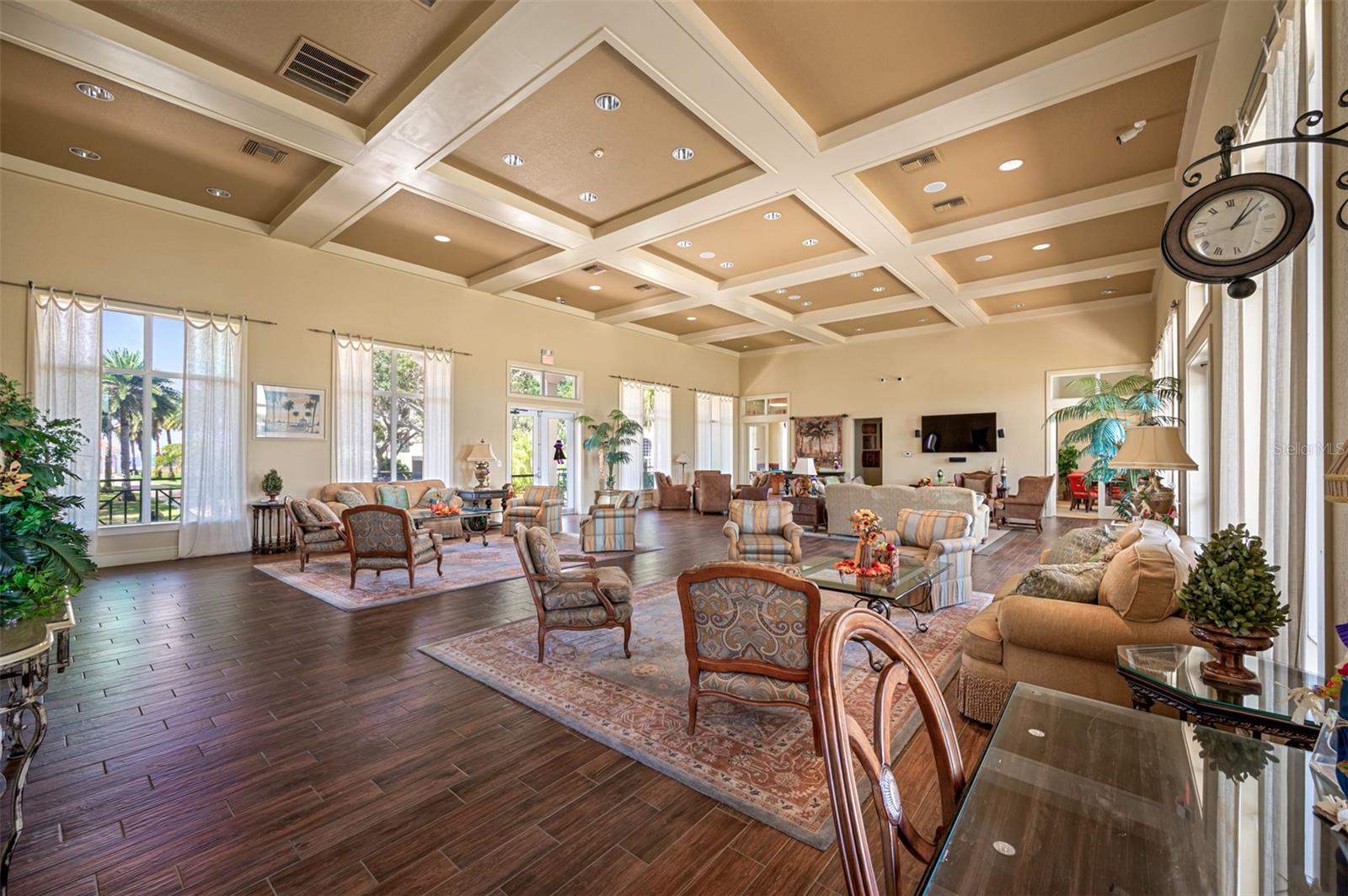 4737 DOLPHIN CAY LN S #407