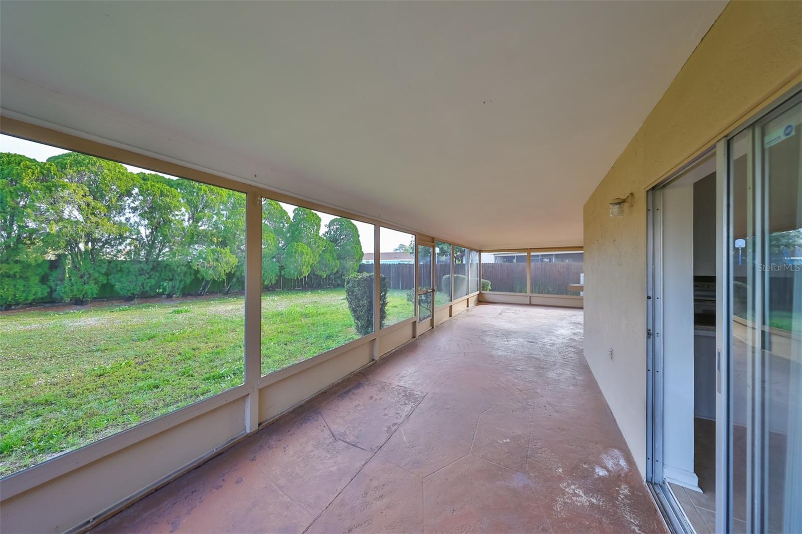 603 APOLLO BEACH BLVD