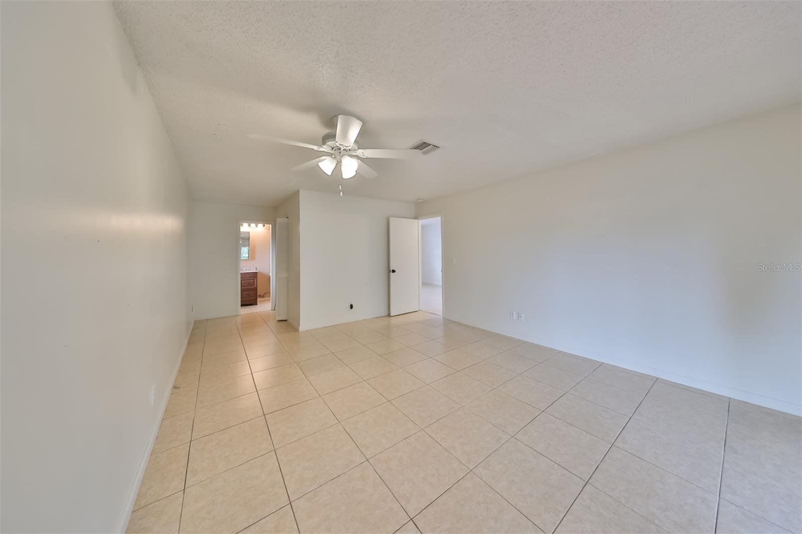 603 APOLLO BEACH BLVD