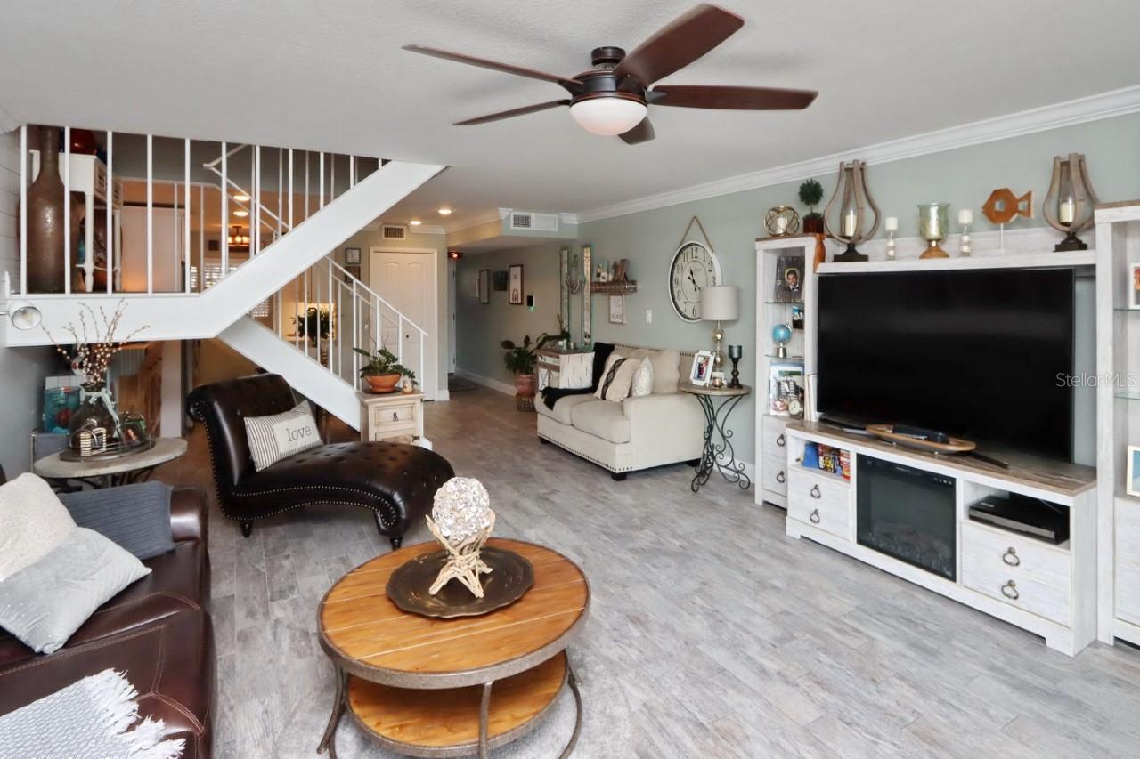 2424 W TAMPA BAY BLVD #C102