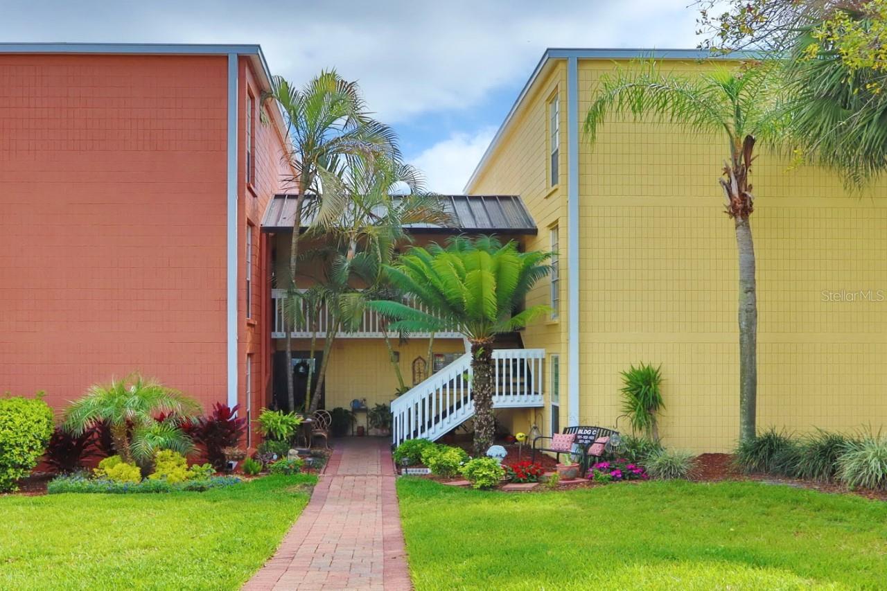 2424 W TAMPA BAY BLVD #C102