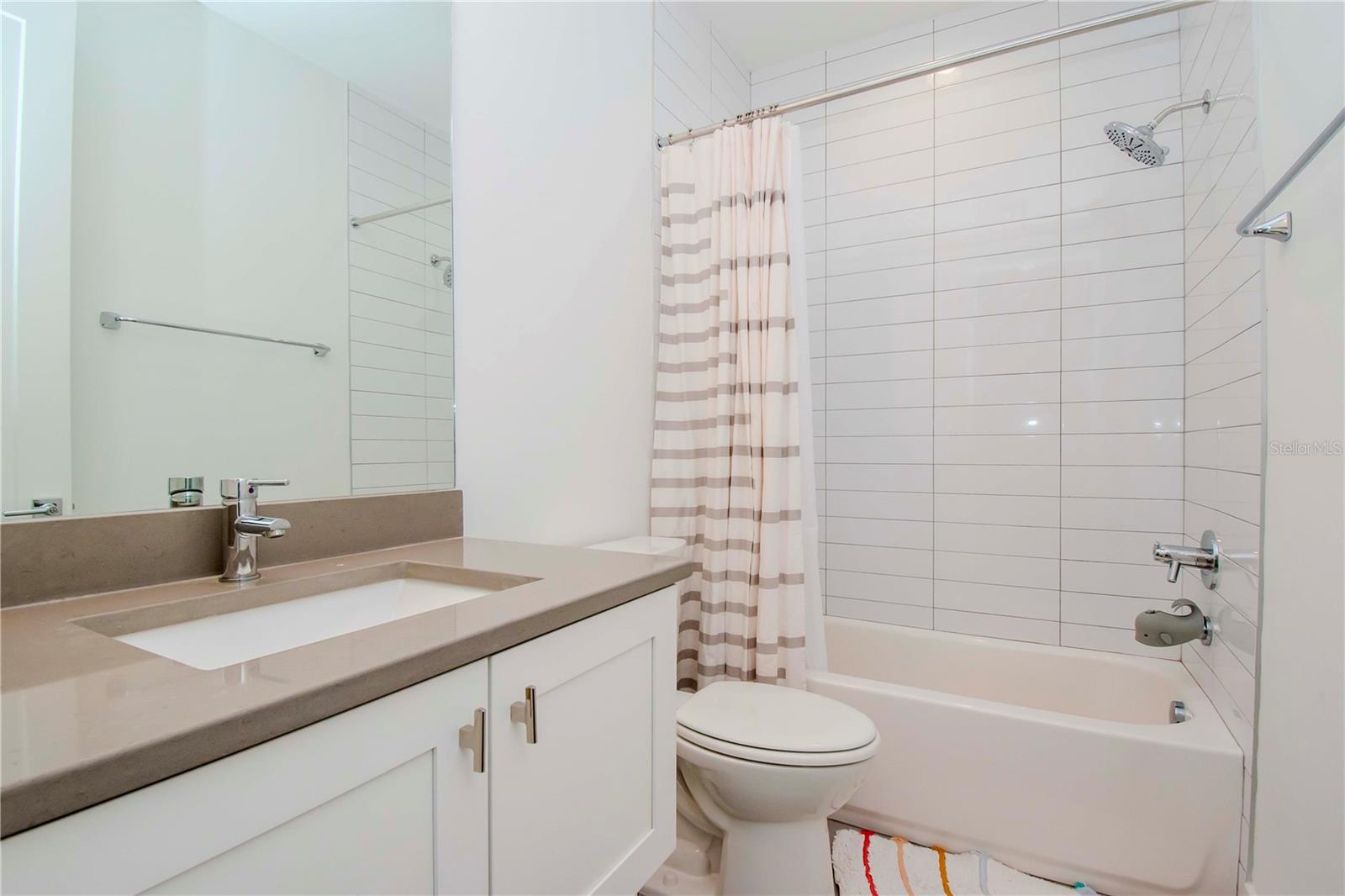 6902 S MACDILL AVE #3