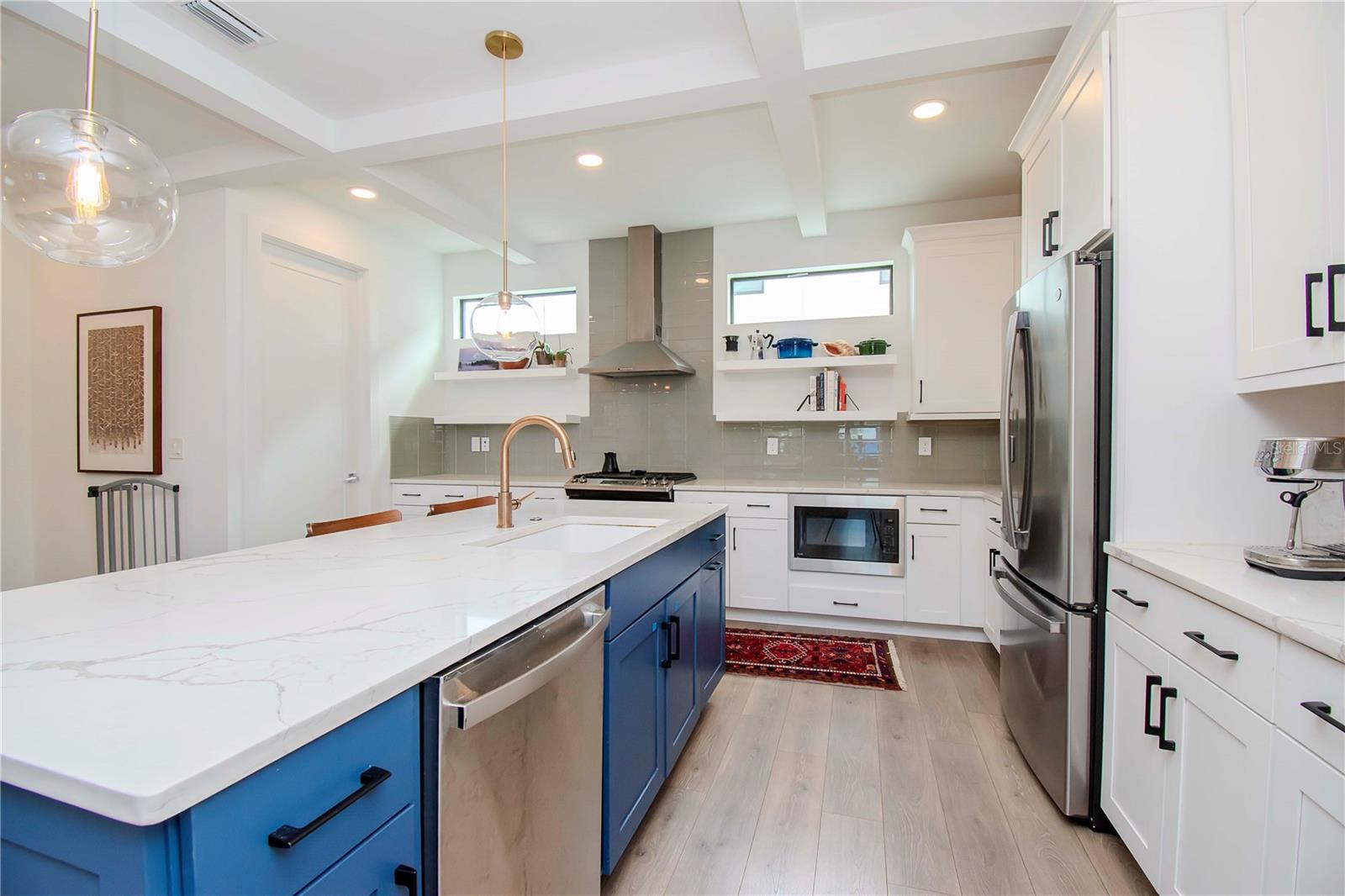 6902 S MACDILL AVE #3