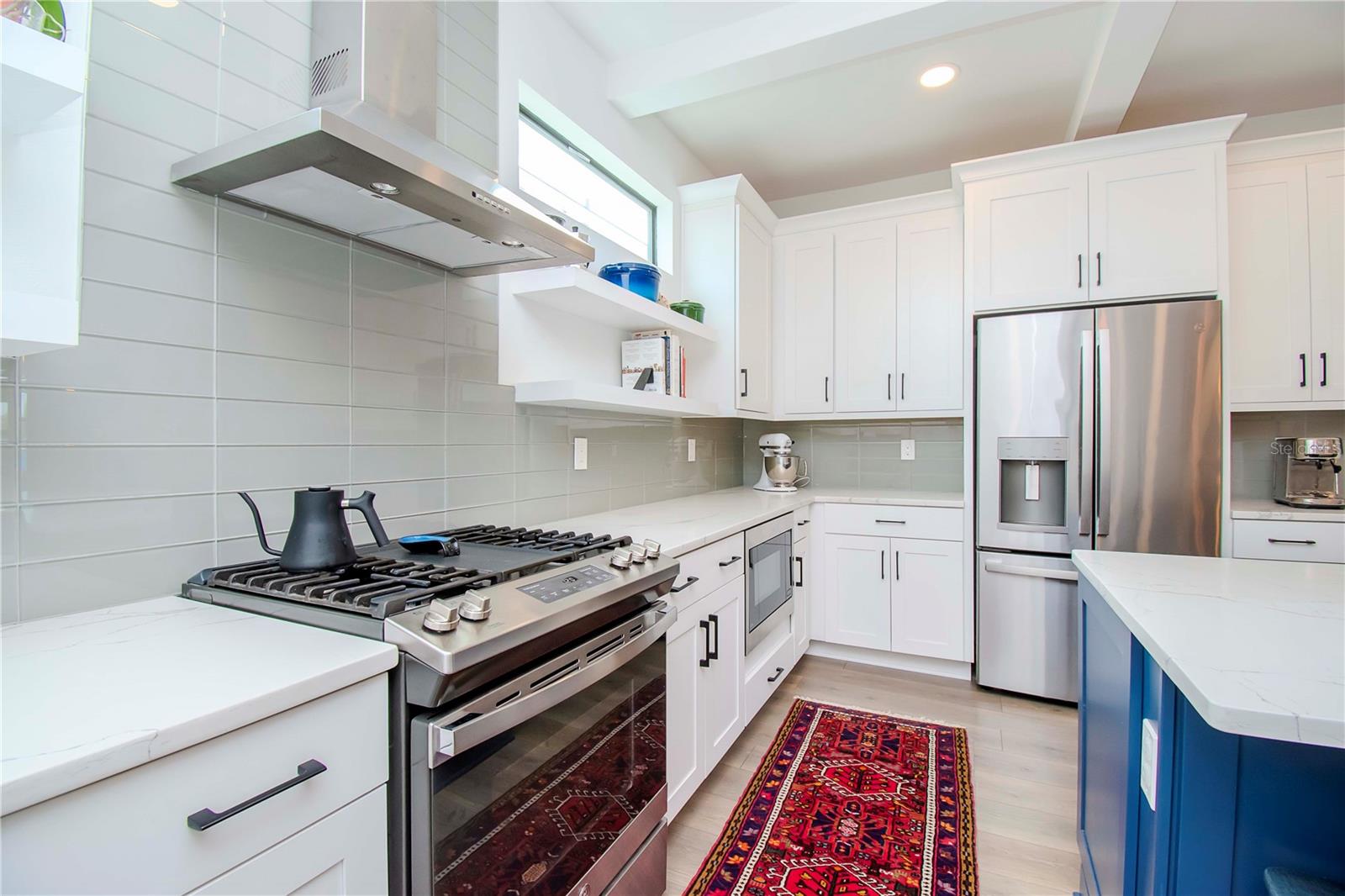 6902 S MACDILL AVE #3