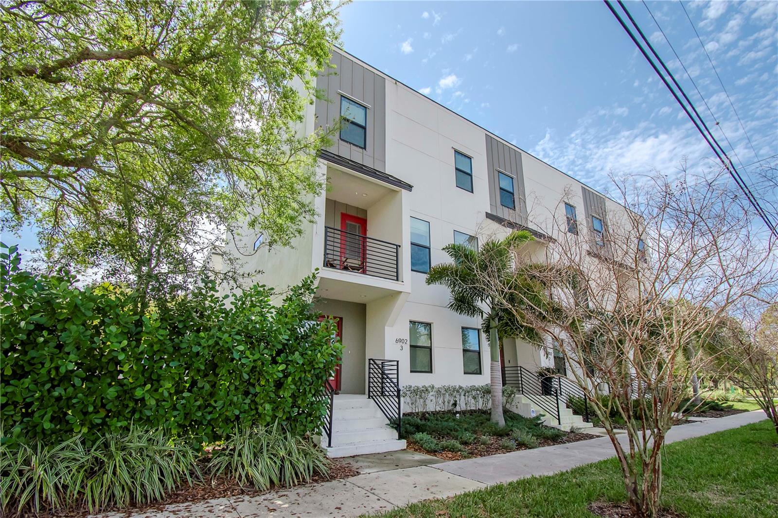 6902 S MACDILL AVE #3