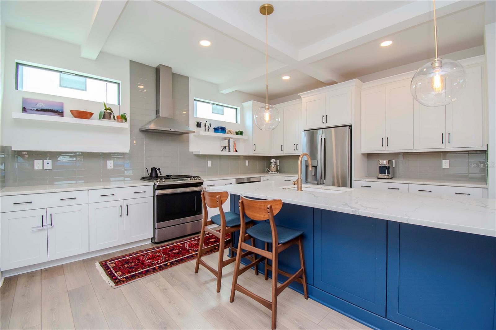 6902 S MACDILL AVE #3