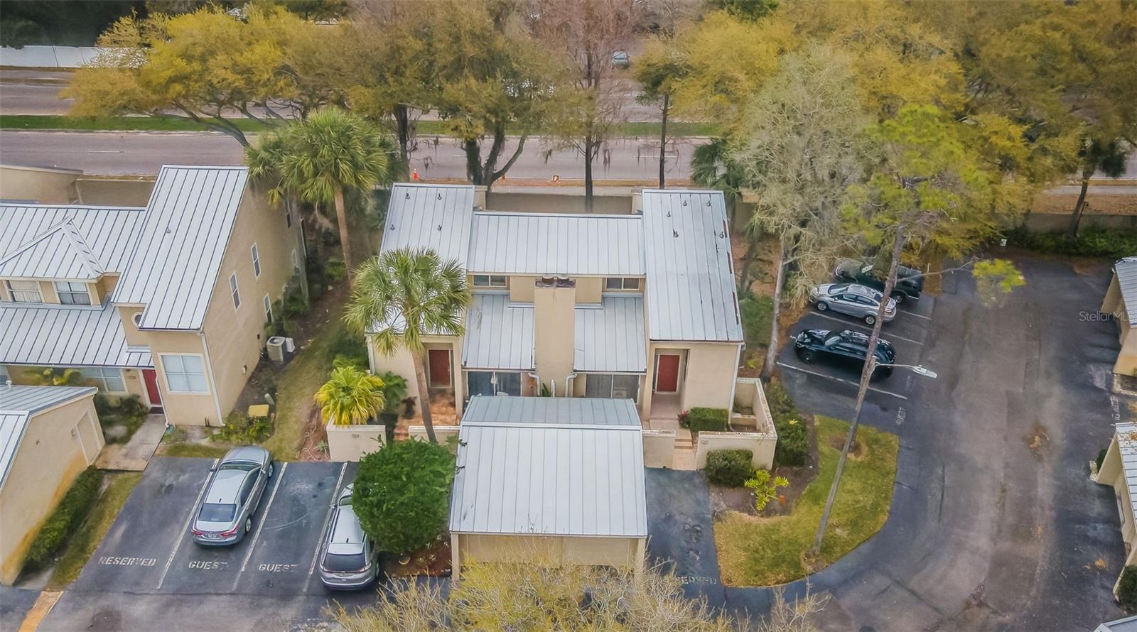 3401 CYPRESS HEAD CT