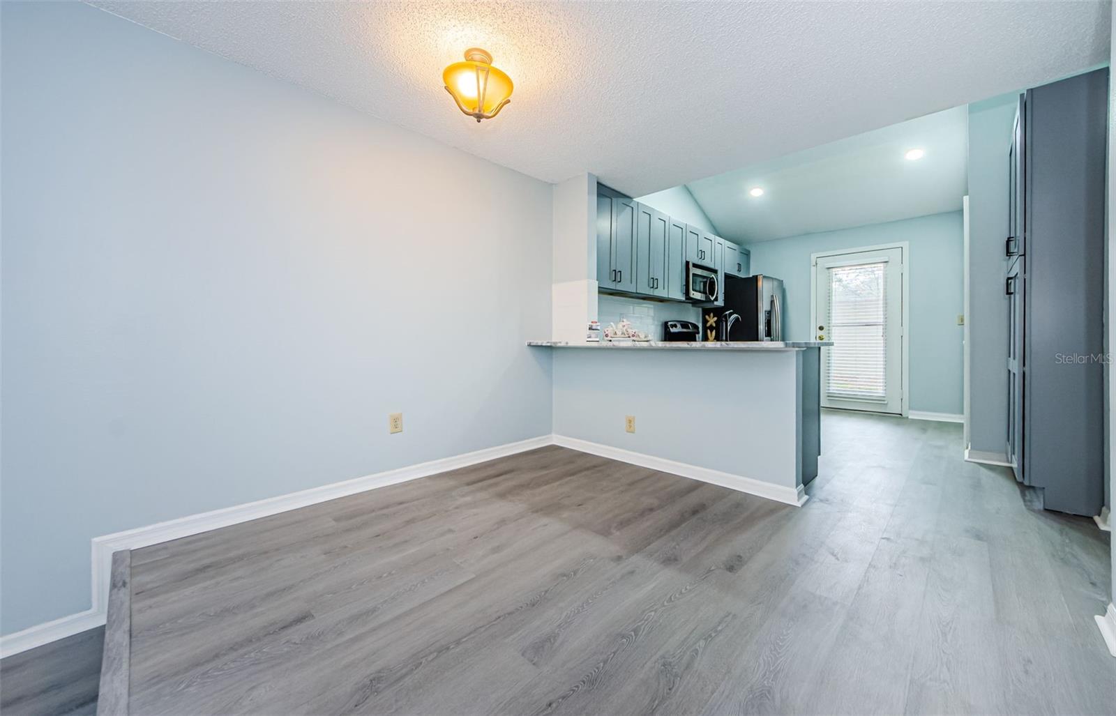 3401 CYPRESS HEAD CT