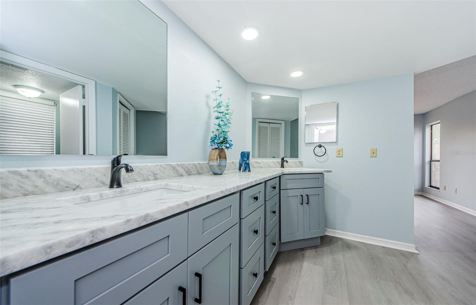 3401 CYPRESS HEAD CT