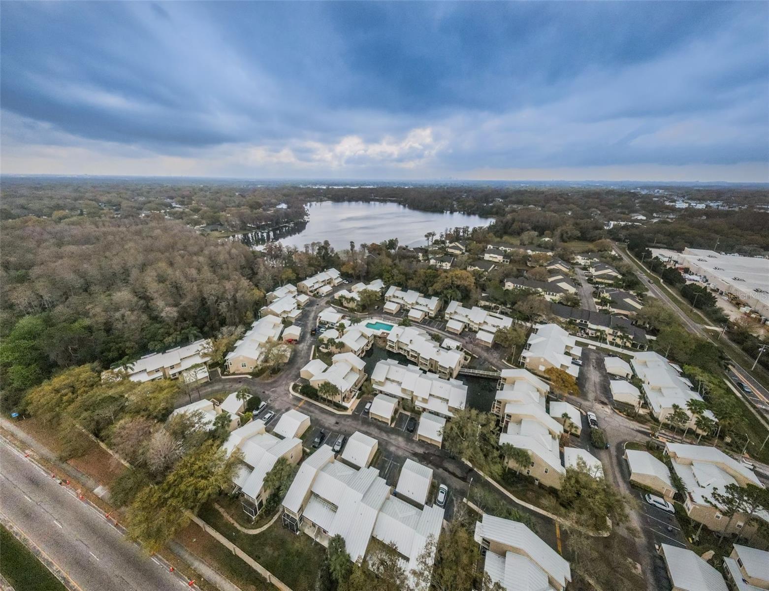 3401 CYPRESS HEAD CT