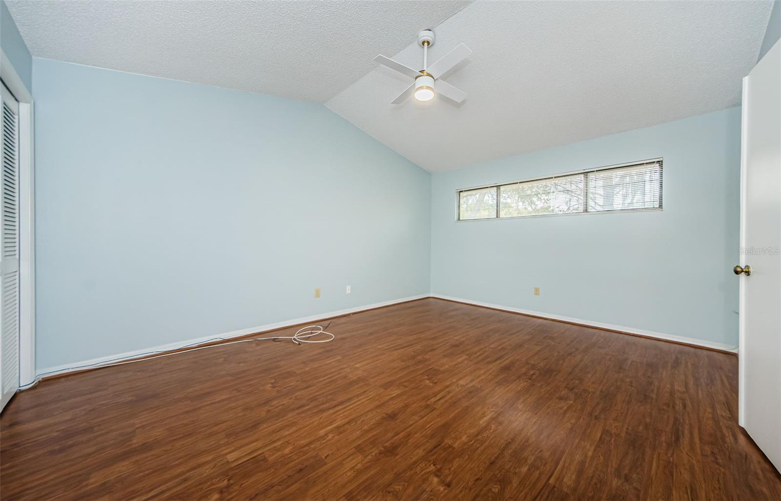 3401 CYPRESS HEAD CT