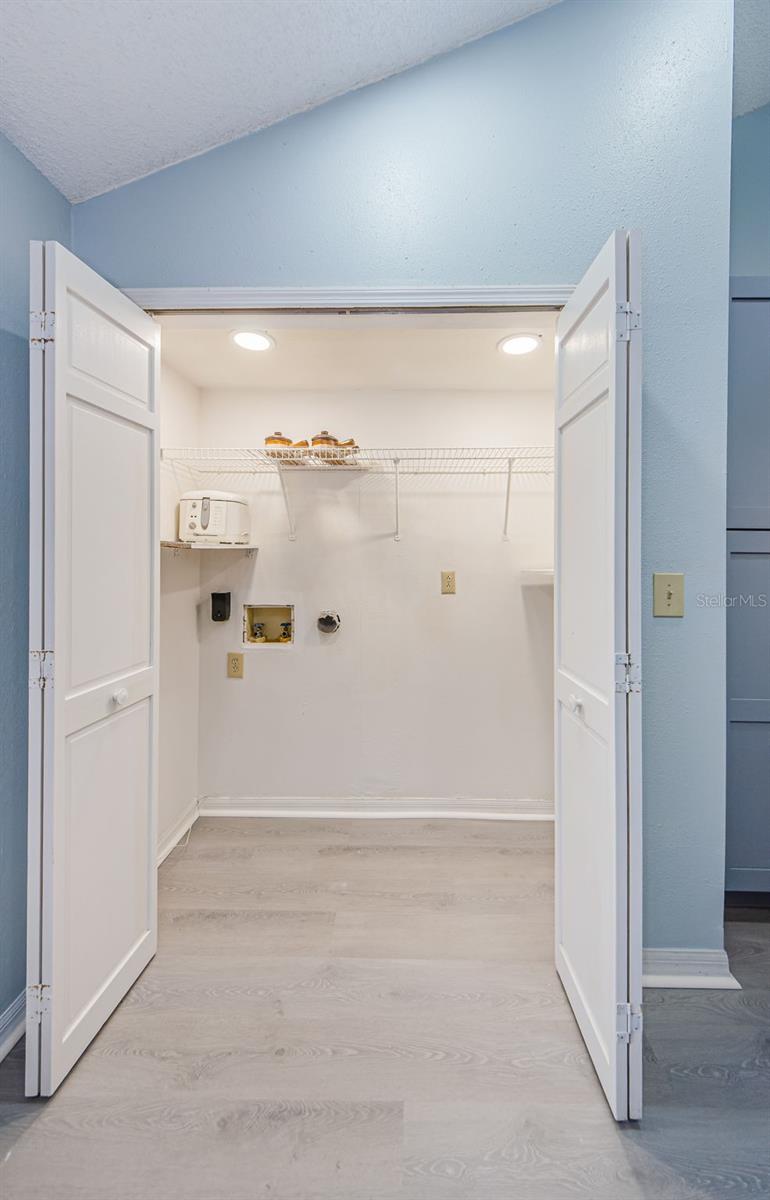 3401 CYPRESS HEAD CT