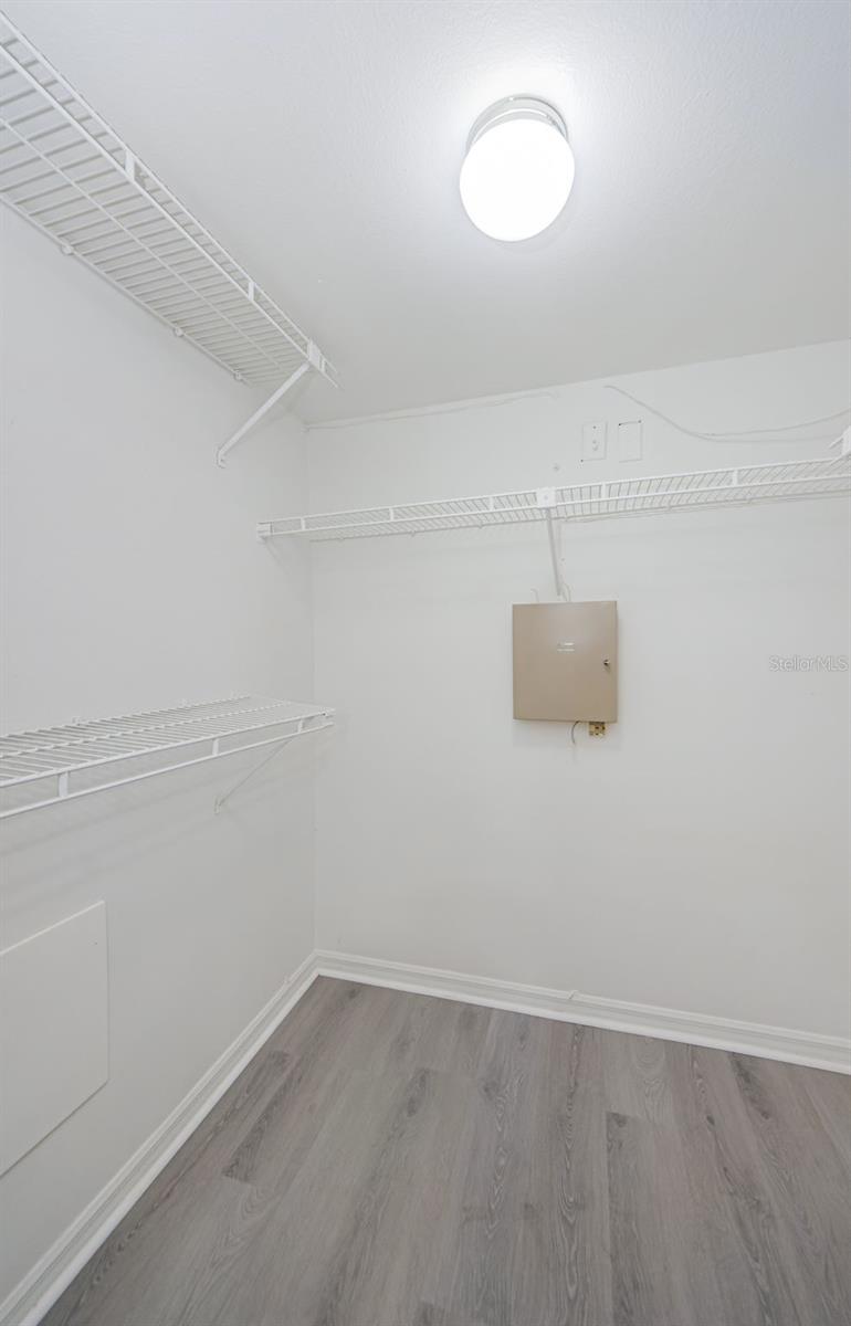 3401 CYPRESS HEAD CT